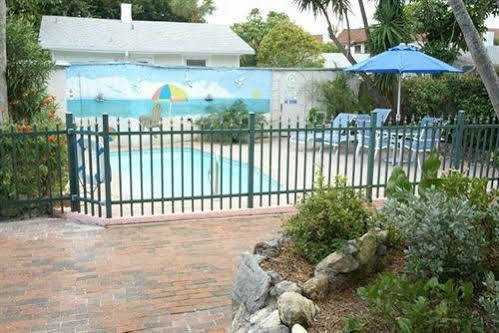 Sandpiper Inn - Florida Лонгбоут-Ки Экстерьер фото